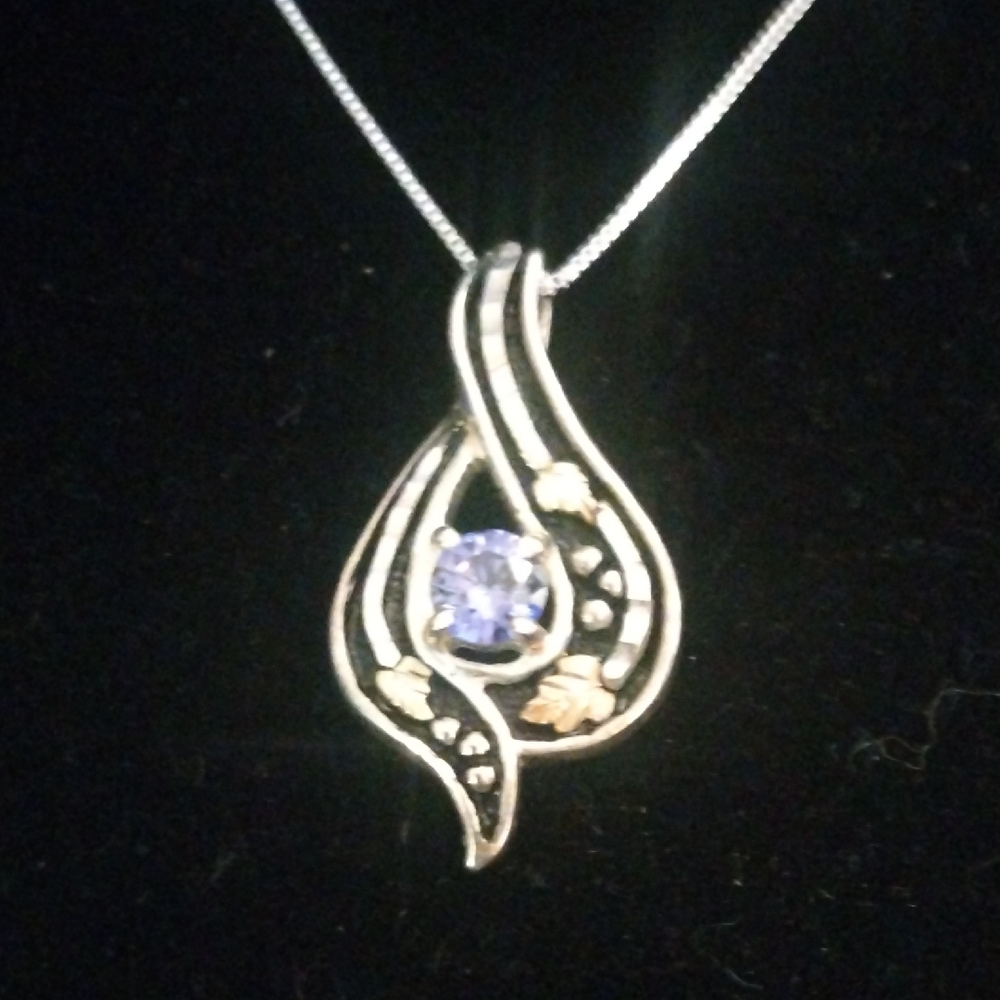 Vintage Black Hills 925 Sterling Silver Necklace